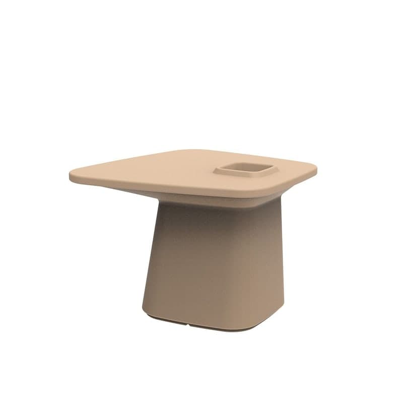 Table design in & out NOMA - camel