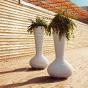 Pots extérieurs de grandes tailles 88 cm x H 187 cm Bloom - design by Eugeni Quitllet pour Vondom